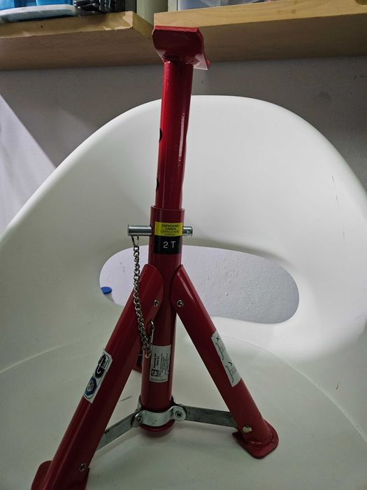 Cavaletes de Apoio para Carro 4 - 2 Toneladas cada