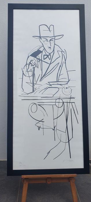 "Triplo retrato de Fernando Pessoa à mesa do Café" Os três Pessoas hom