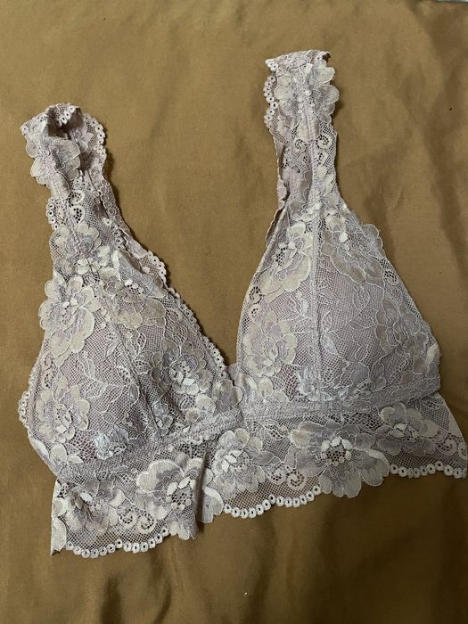 Комплект  женского белья, шорты и бюстики