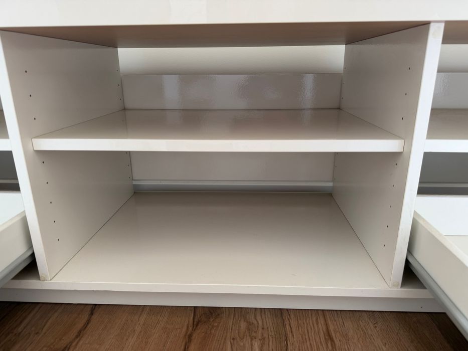 Móvel tv byäs IKEA