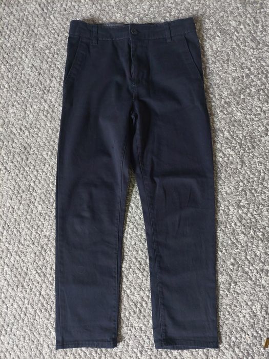 Spodnie chłopięce materiałowe