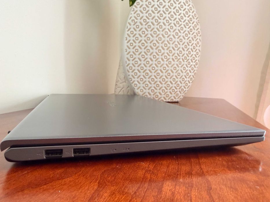 Asus VivoBook F512F 15.6"FHD|i5-8250U|20Gb Ram|Ssd 512Gb|GeForce MX110