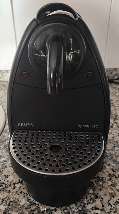 Máquina café Nespresso avariada