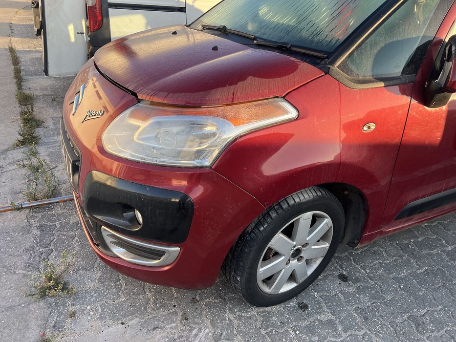 Frente completa citroen c3 picasso 2011