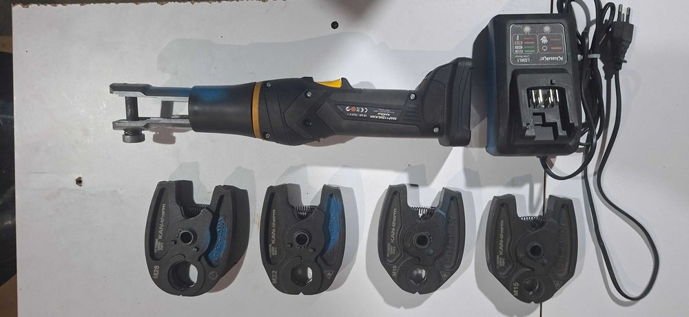 Zaciskarka "KAN-therm") Klauke Mini i szczęki typu M 15-28