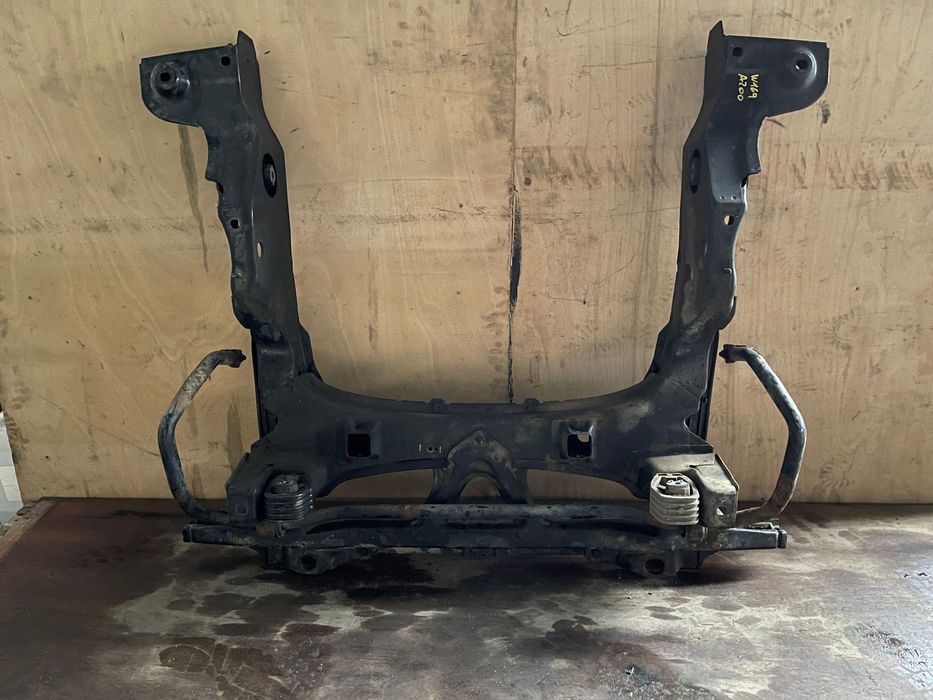 CHARRIOT DA FRENTE MERCEDES W169 W245 A180,A200,B180,B200 ANO 2008