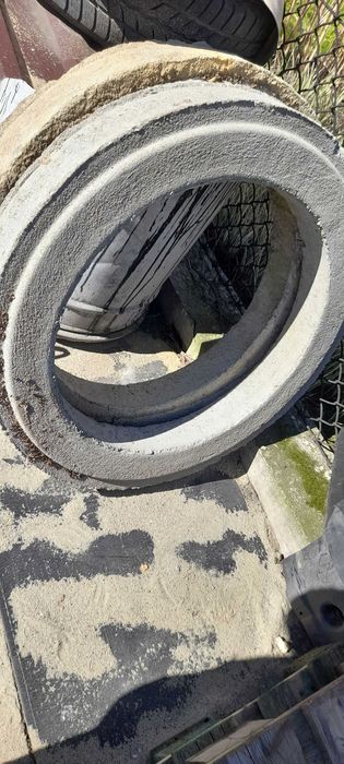 krąg betonowy dwie sztuki podana cena za sztukę