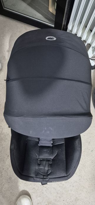 Maxi Cosi - Ovinho Marble + Isofix