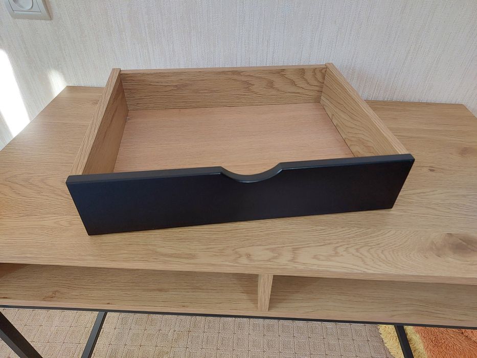 Стол письменный рабочий компьютерный офисный туалетный столик парта