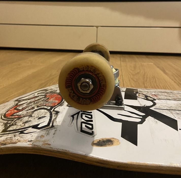 Skate  pouco usado +tábua  extra