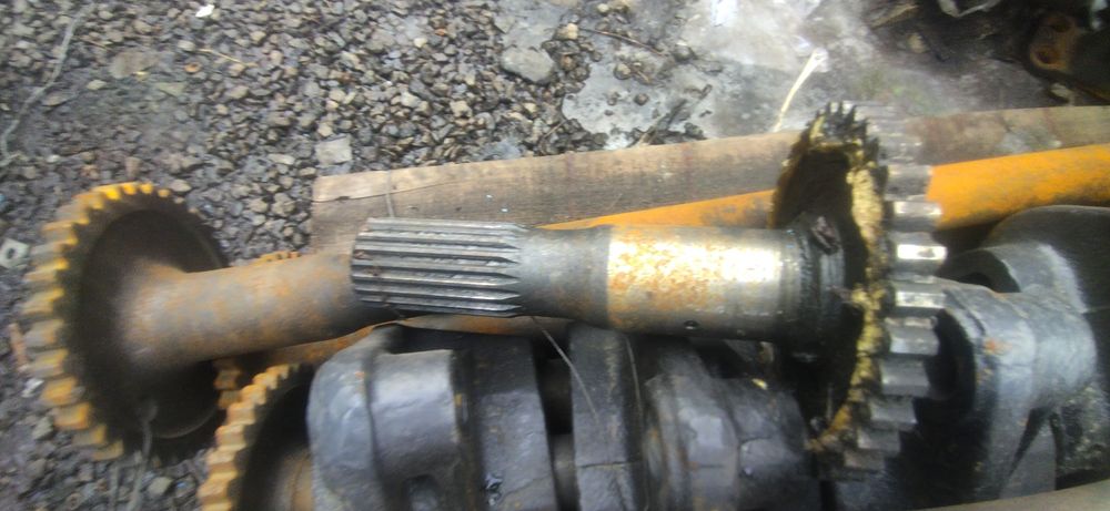 Полуось на Урал, Камаз, ЗИЛ