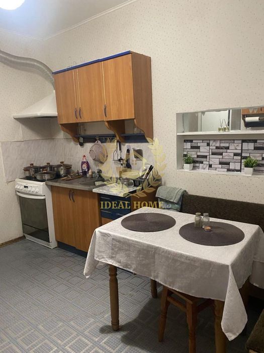 Продаж 2-кімнатної квартири по вул. Верховинця В. 10, Святошинський р-н