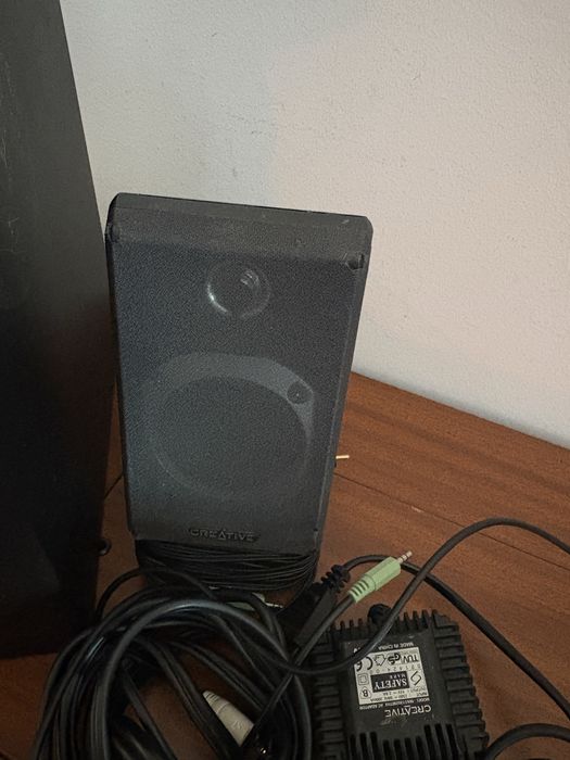 Colunas Creative T2900