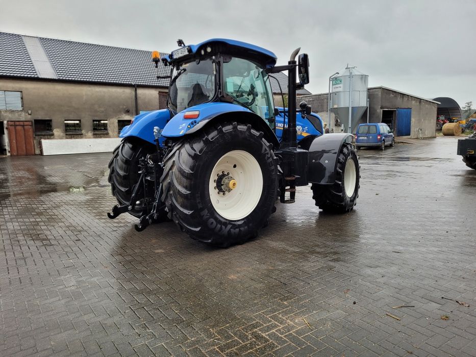 Ciągnik New holland  t7.230 autocomannd 270 t 7000