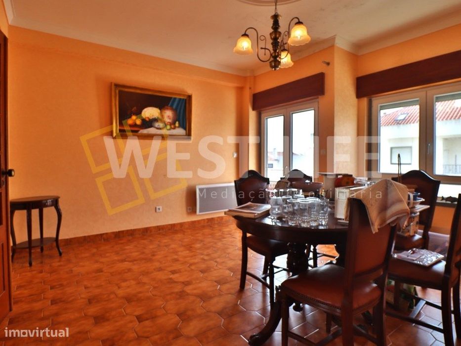 Apartamento T2 Totalmente Remodelado com VISTA MAR - a apenas 3 min...
