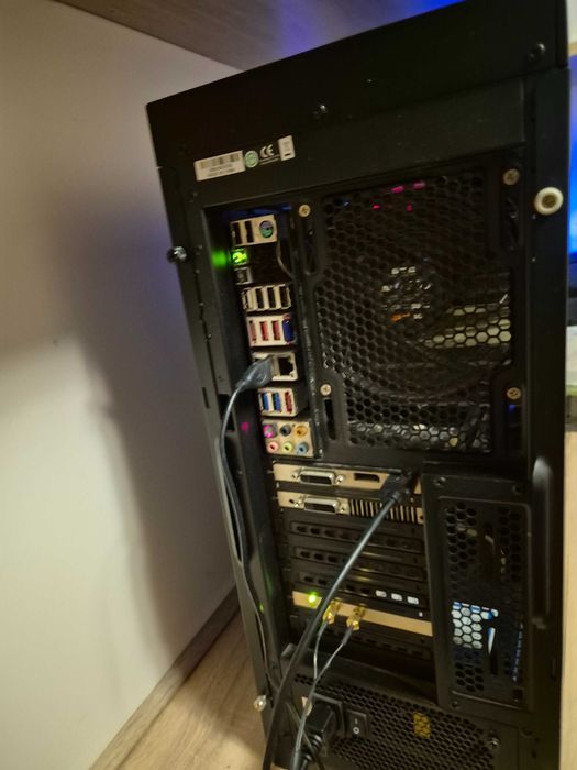 Komputer stacjonarny używany w doskonałym stanie