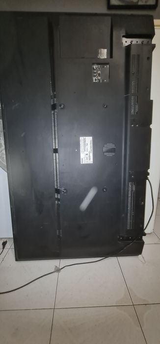 Smart TV Haier 55 (Ecrã Partido)