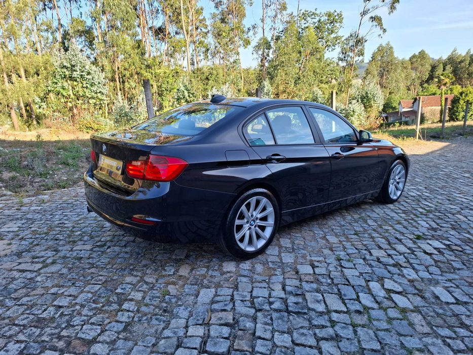 BMW 316 d Modern Line Apenas 187 Mil kms  (MOTOR 2.0) DE 2012