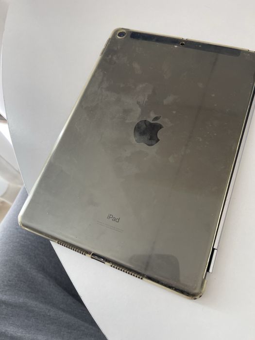 iPad 7ª gen (32 GB, Wi-Fi)
