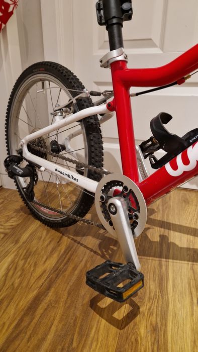 Rower Woom 4 czerwony