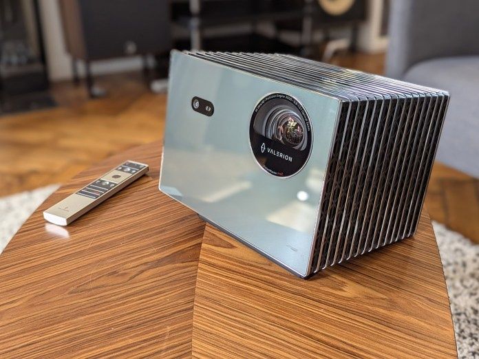 Projetor valerion vision  4k novo com plástico