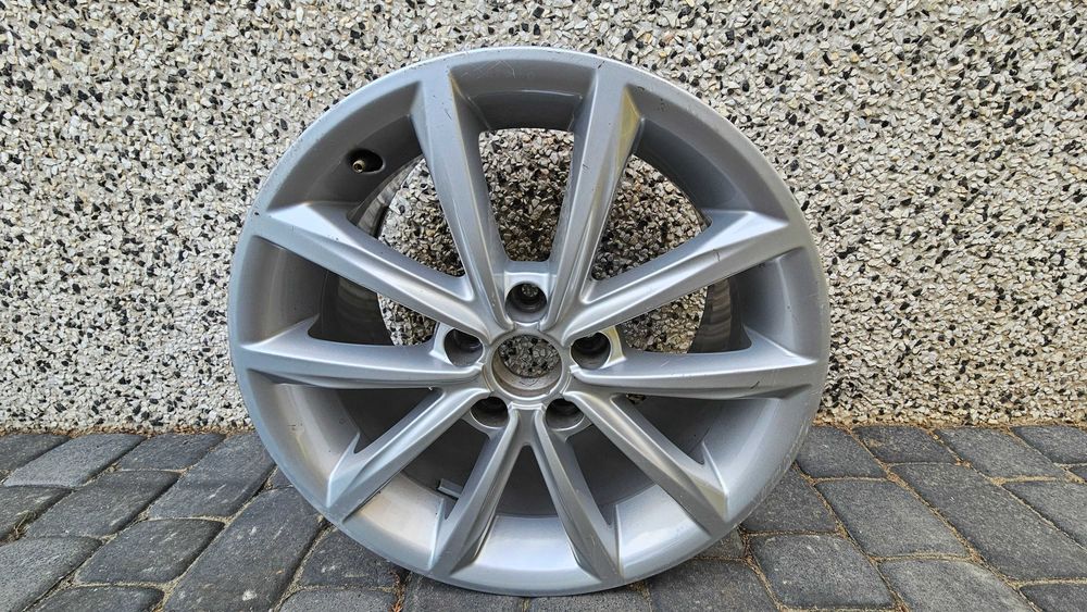 AUDI TT ALUFELGA 8,5 x 17'' 5X112
