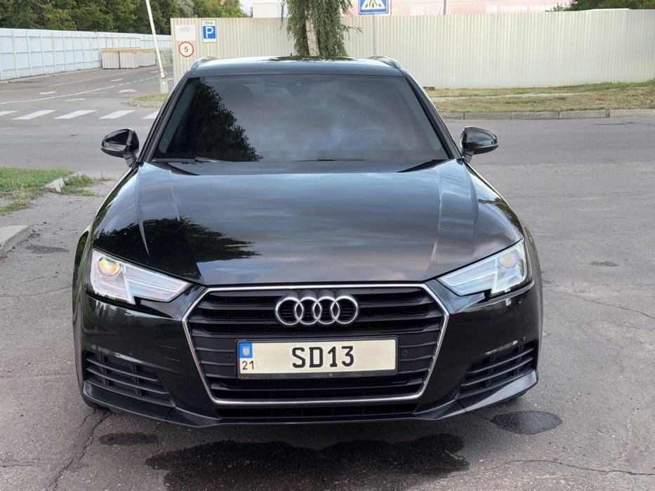 Продам Ауді А4 В9 2.0 TDI 2017 року тільки в гарні руки