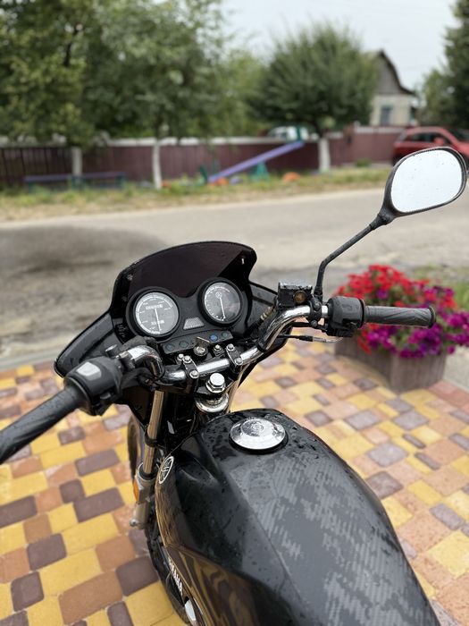 Yamaha YBR125 мотоцикл