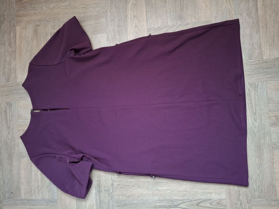 Сукня розміру 52