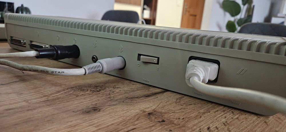 Duży zestaw Atari 1040 ST FM monitor sm124 myszka stacja dyskietki