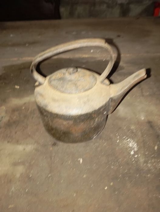 Vendo esta peça muita bonita