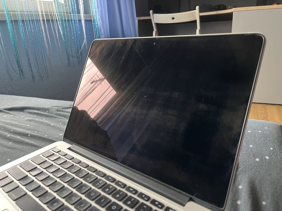 Macbook Pro 13’ Retina Late 2013 SSD i5 2,4ghz 4GB