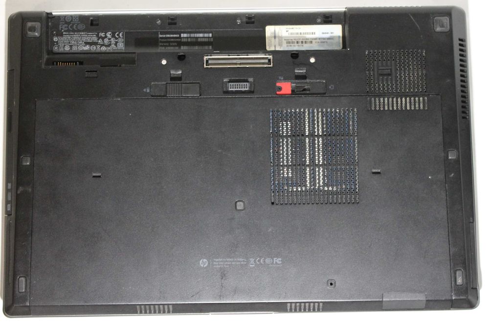 HP EliteBook 8770w AMD FirePro M4000 Core i5-2520M HD+ 8GB RAM базовий ...