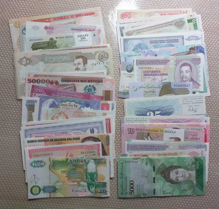 Fantástica Coleção de 1000 notas estrangeiras todas NOVAS e DIFERENTES