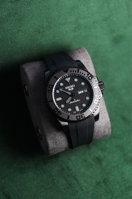 Zegarek Seiko Mod SKX Sports 5 PVD Custom Mod All Black