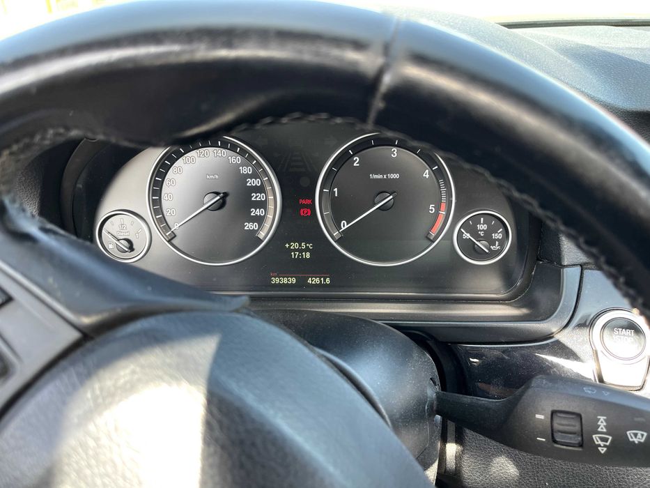 BMW 520d • 2011 • Pack M • Teto de Abrir