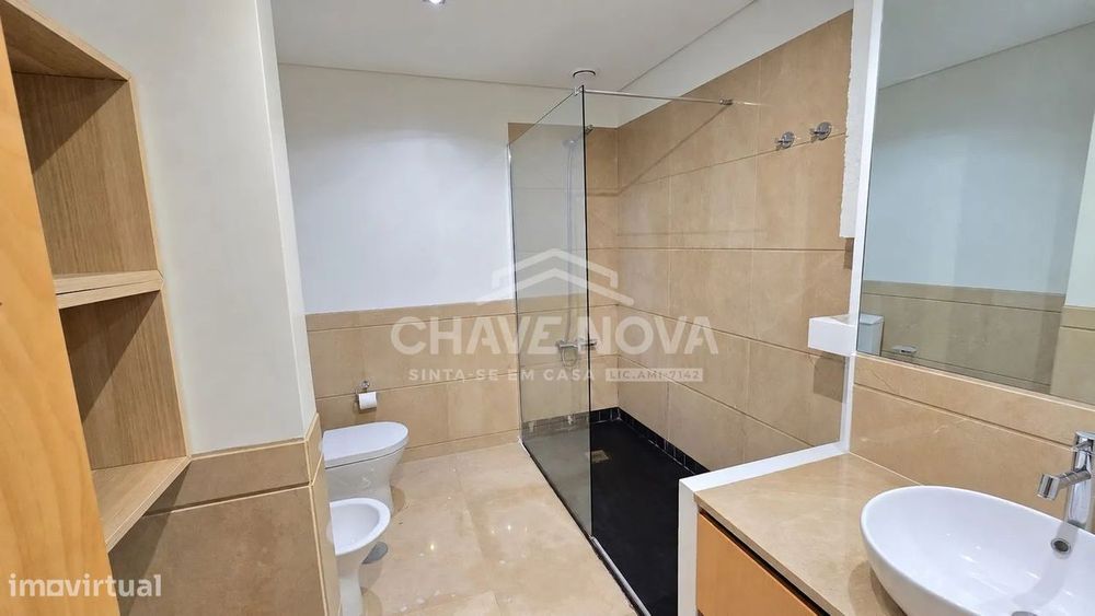 Apartamento Duplex com Varanda Quinta do Cravel-MTS/03870/MH