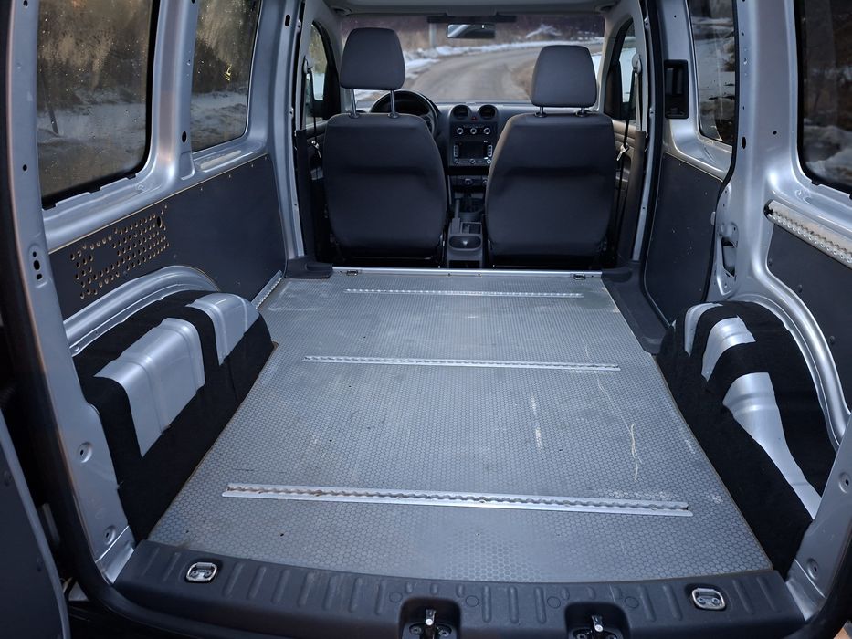 Volkswagen Caddy Lift 1,6 tdi mały przebieg