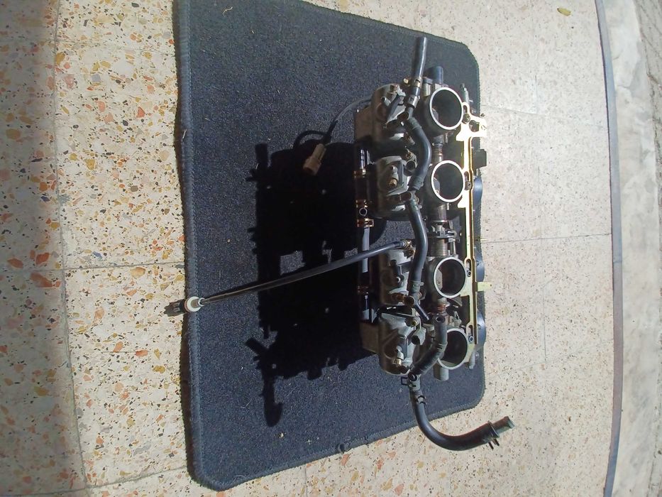 Rampa Carburador GSXR