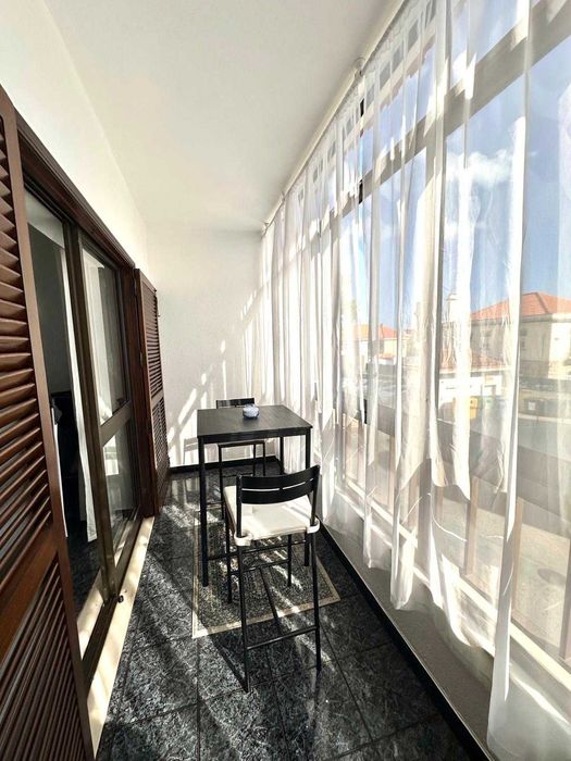Apartamento T1+1 no Estoril, a poucos minutos da praia!