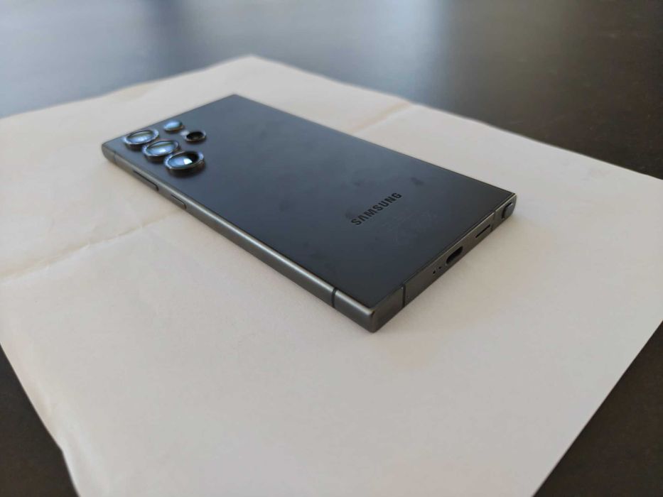 Samsung S24 Ultra 12GB / 512 GB Titanium Black idealny