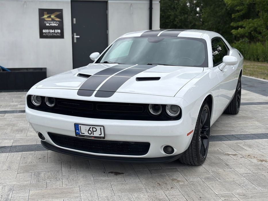 Dodge Challenger