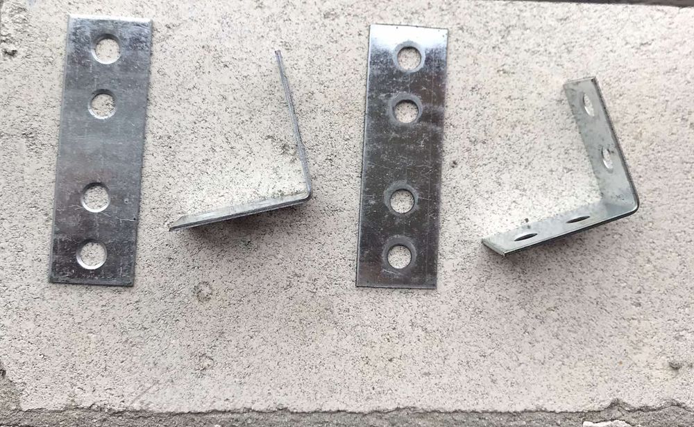 Кутник фурнітура для меблів