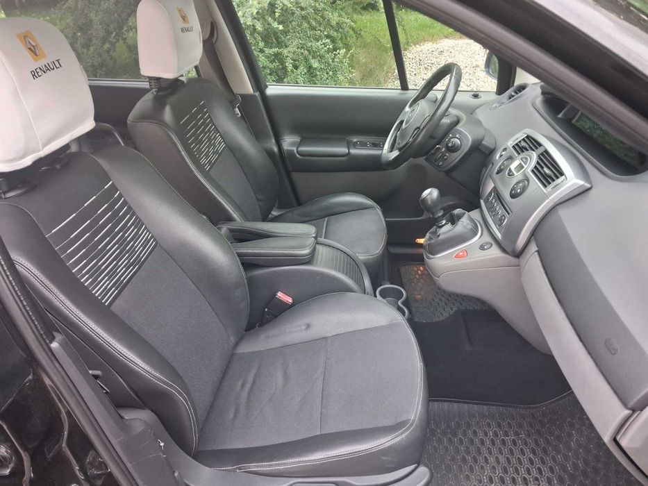 Renault Grand Scenic 2