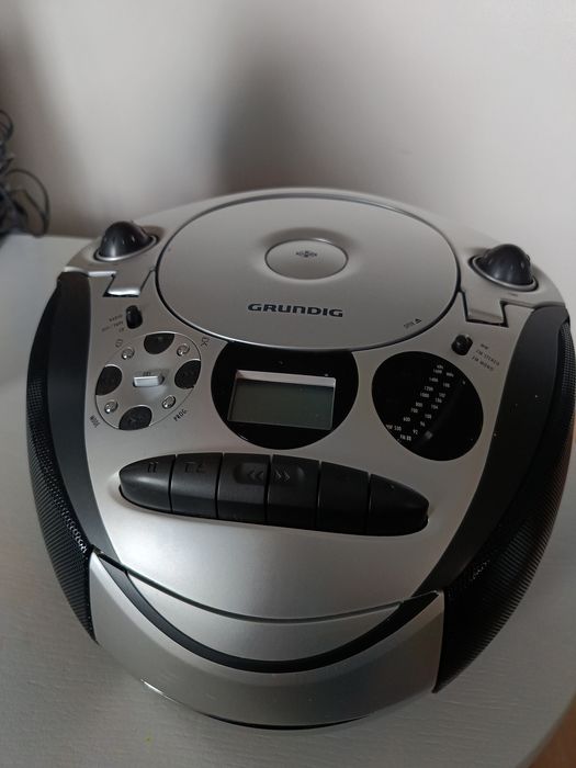 Do sprzedania Bumbox Grundig