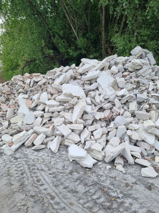 Wywóz gruzu, transport samo załadowczy, wynajem kontenerów