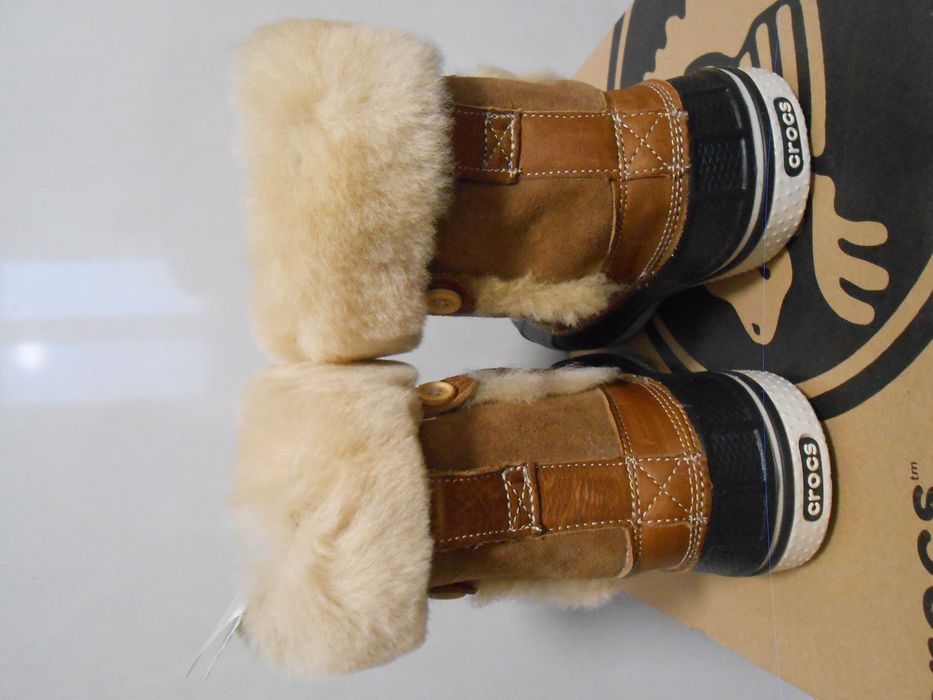 Зимові ботинки, черевики crocs р. us6/36/23,5см. нові. оригінал