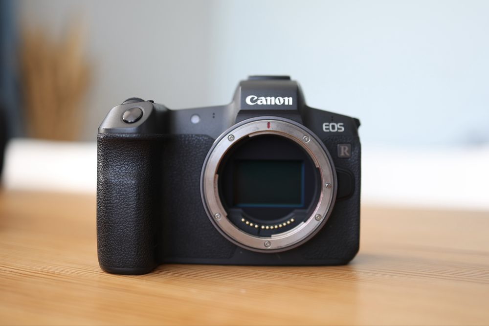 Canon EOS R body