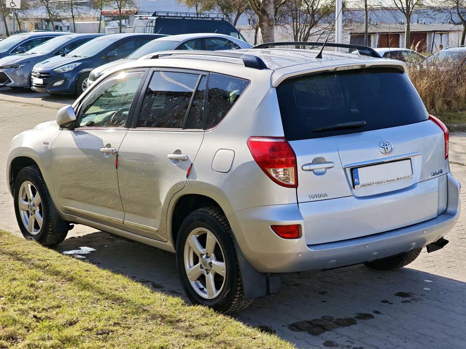 Toyota RAV4 Toyota RAV4 - Super stan, bez rdzy, bezwypadkowy, niski przebieg