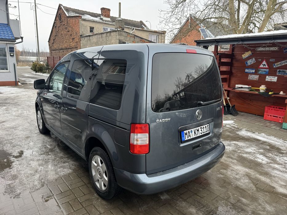 VW Caddy 1.6 MPI 102 KM sprowadzony 2009 opłacony klimatronic